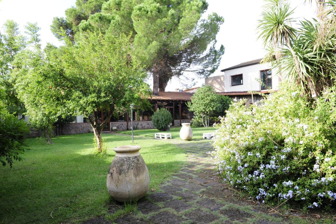 Sa Mola Guest House Bonarcado Eksteriør bilde