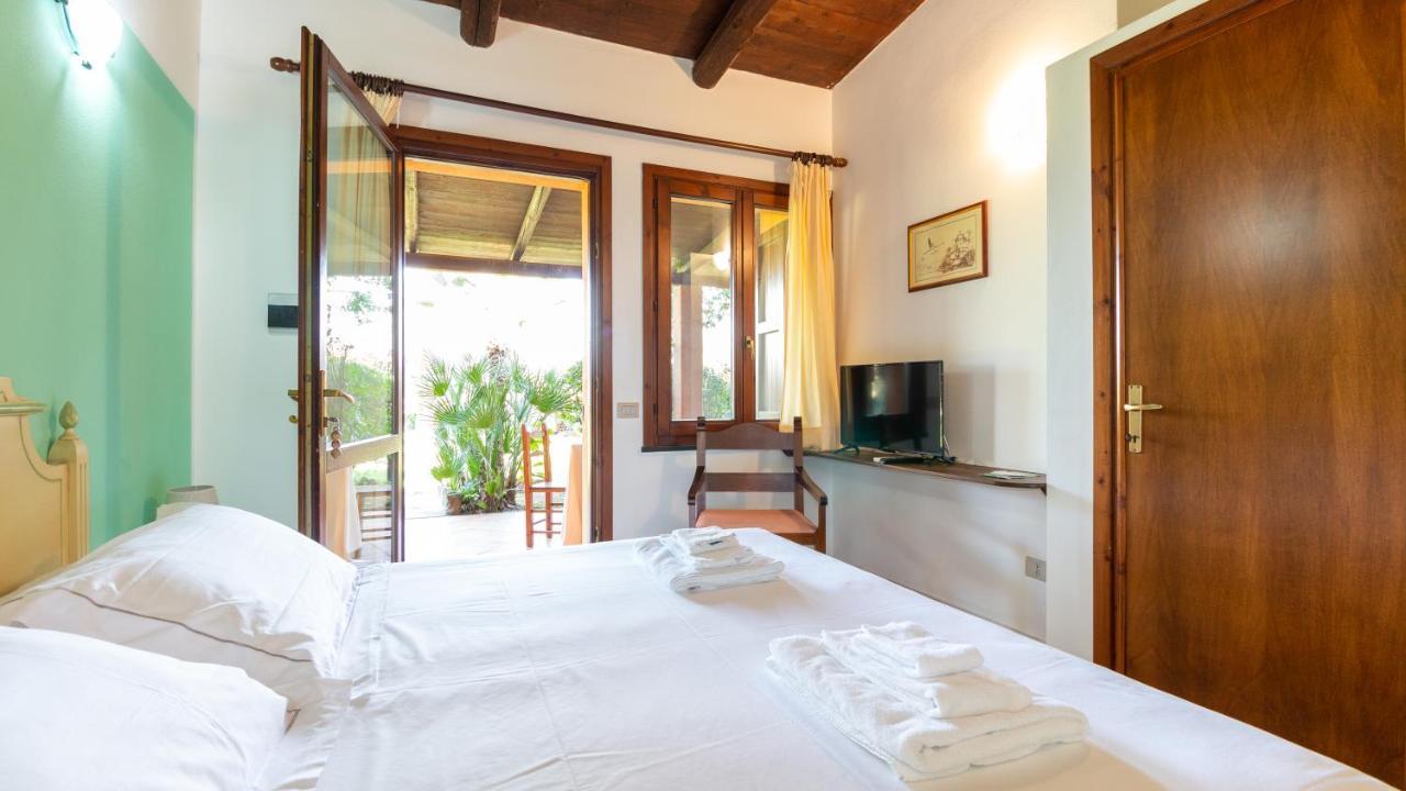 Sa Mola Guest House Bonarcado Eksteriør bilde
