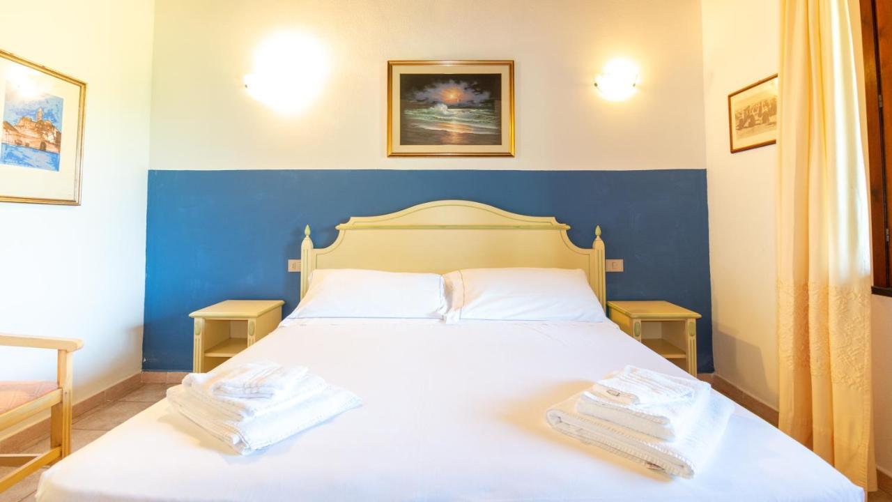Sa Mola Guest House Bonarcado Eksteriør bilde