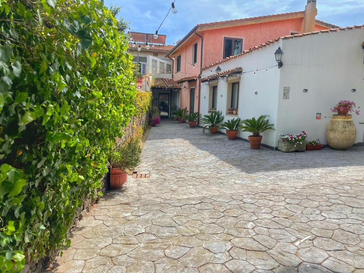 Sa Mola Guest House Bonarcado Eksteriør bilde