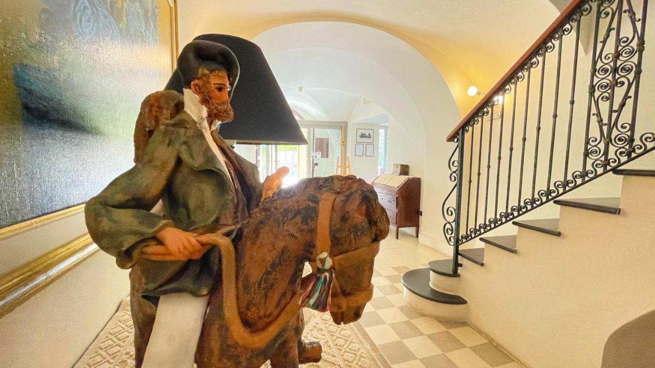 Sa Mola Guest House Bonarcado Eksteriør bilde